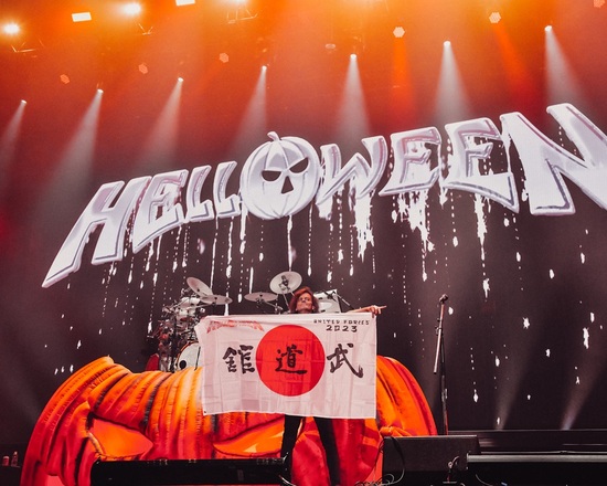 HELLOWEEN17livepics2023-2.JPG