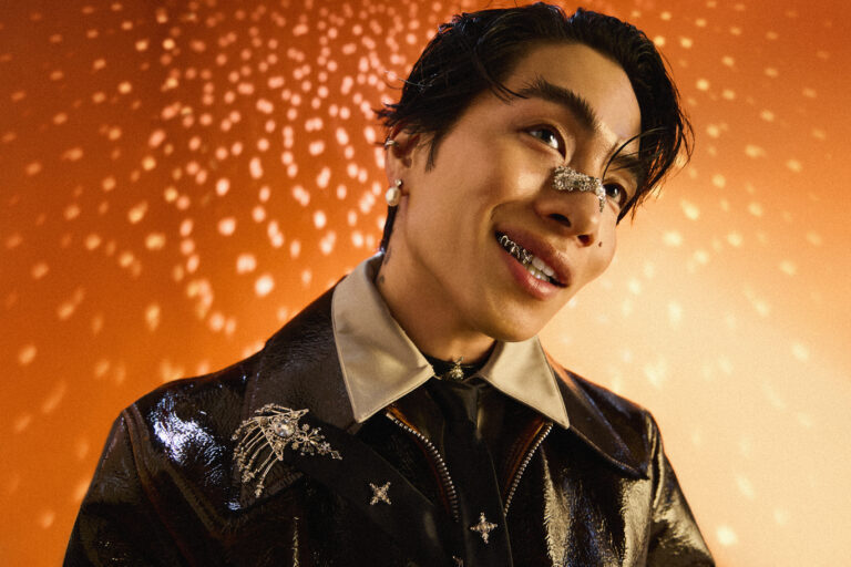 H ZETTRIO: albums, songs, playlists | Deezer